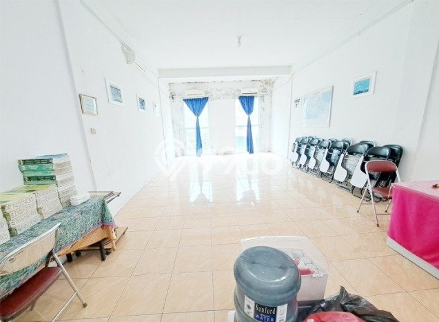 Unit Ruko Dijual di Batam LT 93m2 & LB 280m2 Unit Ruko Dijual di Batam LT 93m2 & LB 280m2