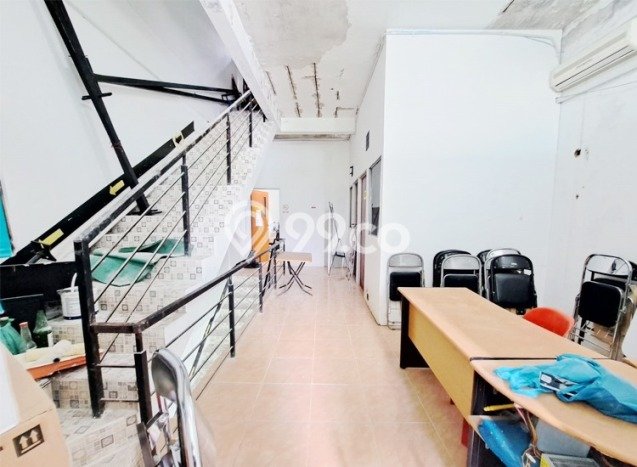 Unit Ruko Dijual di Batam LT 93m2 & LB 280m2 Unit Ruko Dijual di Batam LT 93m2 & LB 280m2