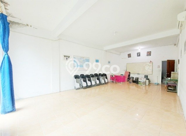 Unit Ruko Dijual di Batam LT 93m2 & LB 280m2 Unit Ruko Dijual di Batam LT 93m2 & LB 280m2