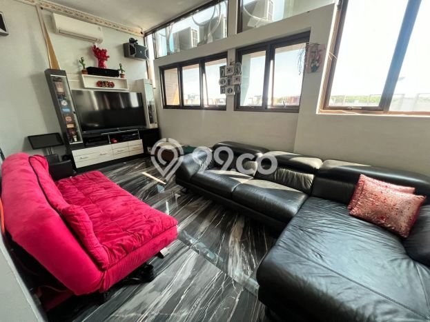 Unit Ruko Dijual di Jakarta Timur LT 102m2 & LB 306m2 Unit Ruko Dijual di Jakarta Timur LT 102m2 & LB 306m2