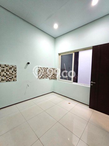 Siap Huni Hunian Elit 3 Kamar di Kelapa Gading Dekat ke Mana Pun Siap Huni Hunian Elit 3 Kamar di Kelapa Gading Dekat ke Mana Pun