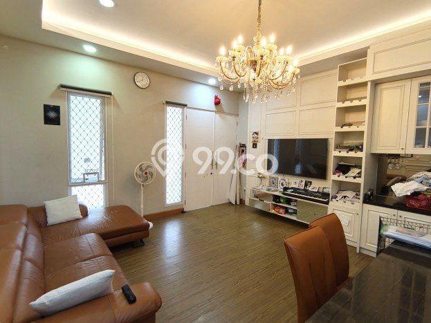 Rumah Mewah Siap Huni LT 100m2 di Kelapa Gading, Jakarta Utara Rumah Mewah Siap Huni LT 100m2 di Kelapa Gading, Jakarta Utara