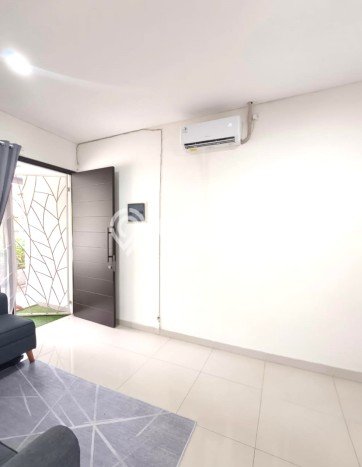 Rumah Modern 3 Kamar LT 108m2 di Harapan Indah Rumah Modern 3 Kamar LT 108m2 di Harapan Indah