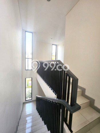 For Sale Rumah Mewah Exclusive di Cakung, Jakarta Timur For Sale Rumah Mewah Exclusive di Cakung, Jakarta Timur