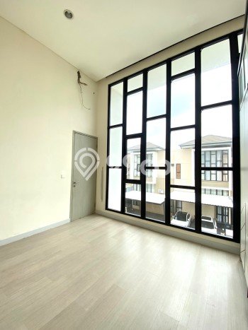 Dijual Rumah Luas Megah Dengan View Eksklusif di Jakarta Garden City, Jakarta Timur Dijual Rumah Luas Megah Dengan View Eksklusif di Jakarta Garden City, Jakarta Timur