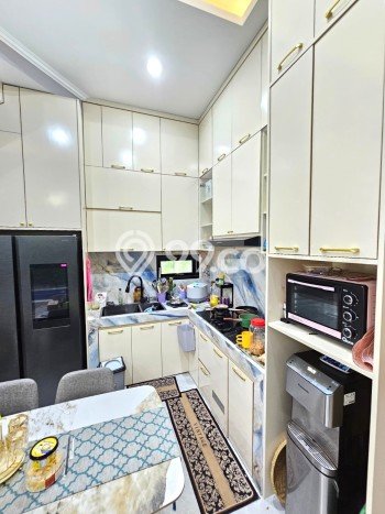 Jual Rumah Mewah Megah Dengan View Cantik di Harapan Indah, Bekasi Jual Rumah Mewah Megah Dengan View Cantik di Harapan Indah, Bekasi