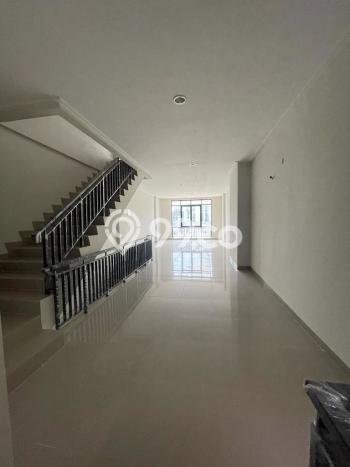 Lokasi Strategis! Dijual Ruko Bisnis di Kelapa Gading, Jakarta Utara Kondisi Bagus Lokasi Strategis! Dijual Ruko Bisnis di Kelapa Gading, Jakarta Utara Kondisi Bagus
