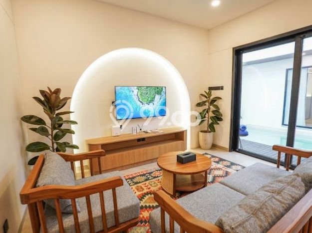 Kesempatan Langka! Vila Kawasan , Ukuran 140m2m², Area Prospektif dengan potensi naik Kesempatan Langka! Vila Kawasan , Ukuran 140m2m², Area Prospektif dengan potensi naik