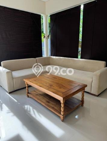 FOR SALE! Vila Kawasan , Area 200m2m², Akses ke Fasilitas Umum FOR SALE! Vila Kawasan , Area 200m2m², Akses ke Fasilitas Umum