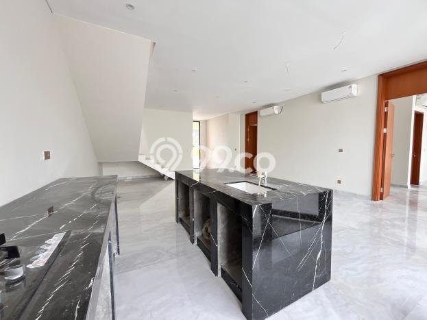 For Sale! Premium House LT 200m2 Desain Elegan di Umalas For Sale! Premium House LT 200m2 Desain Elegan di Umalas