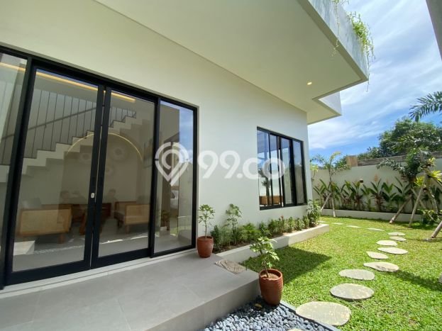 Vila Berkualitas Kawasan , Luas 150m2m², Lokasi Strategis dengan akses bagus Vila Berkualitas Kawasan , Luas 150m2m², Lokasi Strategis dengan akses bagus