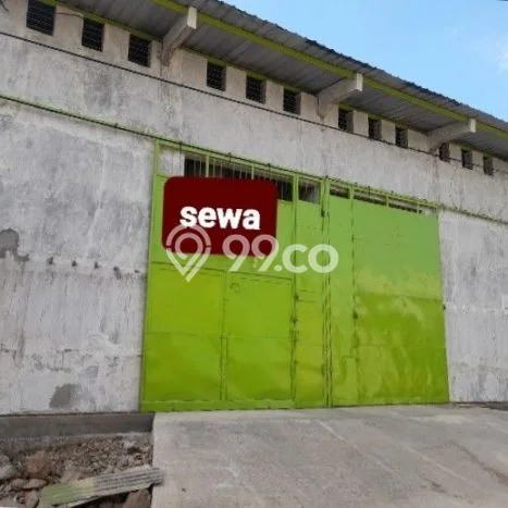 Gudang Disewa di Semarang dengan LB 120m2 Area Komersial Ramai Gudang Disewa di Semarang dengan LB 120m2 Area Komersial Ramai