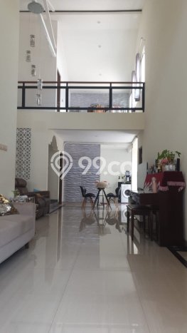 Rumah Luas Asri 4 KT Siap Pakai di Citraland Surabaya Rumah Luas Asri 4 KT Siap Pakai di Citraland Surabaya