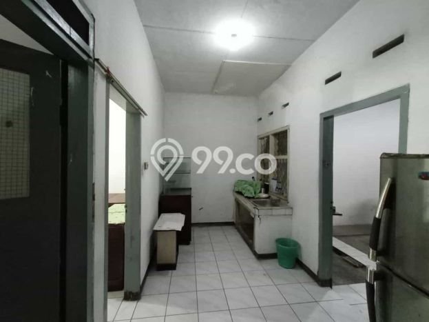 Dijual Rumah 4 Kamar Lokasi Ideal Nyaman dan Strategis di Rungkut Dijual Rumah 4 Kamar Lokasi Ideal Nyaman dan Strategis di Rungkut