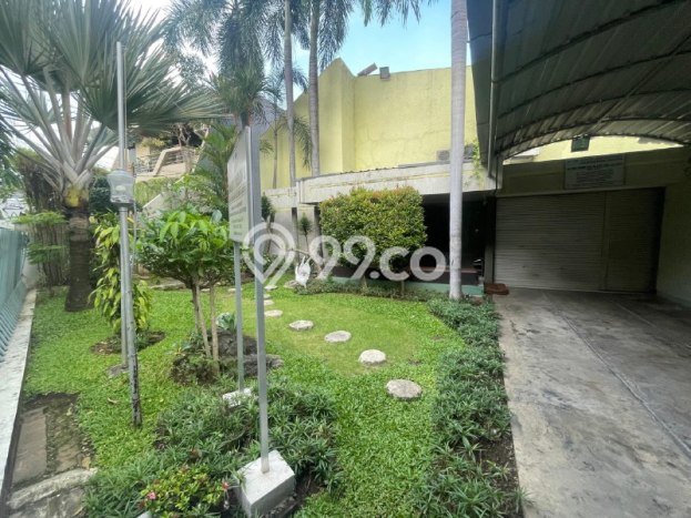 Jual Murah Rumah LT 407m² di Kawasan Perumahan Pakuwon City, Surabaya Jual Murah Rumah LT 407m² di Kawasan Perumahan Pakuwon City, Surabaya
