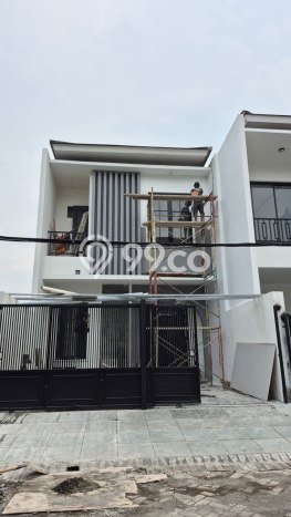 Dijual Rumah Minimalis Bagus Punya 4 KT di Rungkut Surabaya SHM Dijual Rumah Minimalis Bagus Punya 4 KT di Rungkut Surabaya SHM