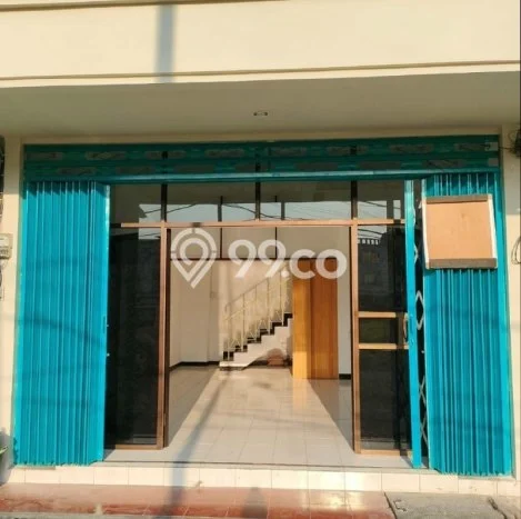 Area Strategis! Disewakan Ruko Lokasi Surabaya Kota, Surabaya Cocok untuk Bisnis Area Strategis! Disewakan Ruko Lokasi Surabaya Kota, Surabaya Cocok untuk Bisnis