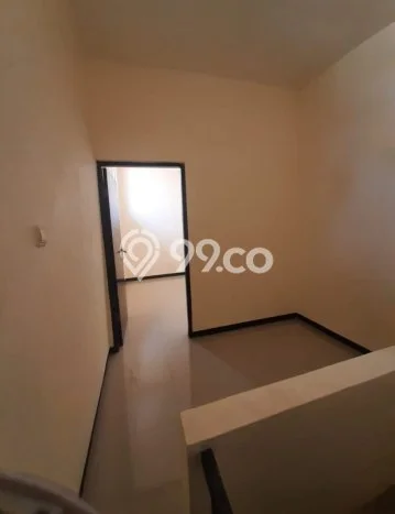 Rumah Cantik Siap Huni Di Pakuwon City Luas 72m2 Aman Rumah Cantik Siap Huni Di Pakuwon City Luas 72m2 Aman