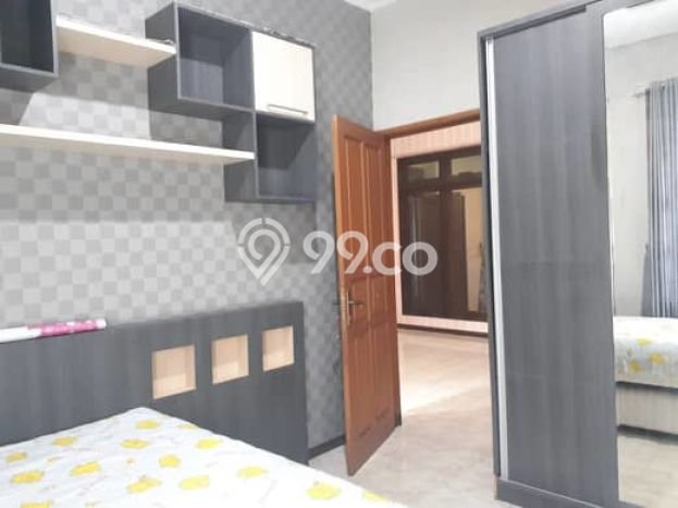 Disewakan! Rumah 4 Kamar Tidur &
4 Kamar Mandi di Pakuwon City, Surabaya Disewakan! Rumah 4 Kamar Tidur &
4 Kamar Mandi di Pakuwon City, Surabaya