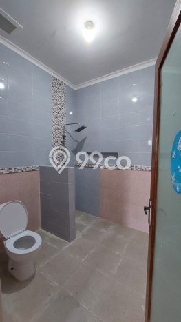 Rumah Nyaman dengan Luas Tanah 200m2m² di Lokasi , Surabaya Rumah Nyaman dengan Luas Tanah 200m2m² di Lokasi , Surabaya