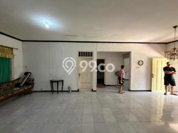 Rumah Modern Minimalis 5 Kamar Bisa Langsung Pindah di Rungkut Rumah Modern Minimalis 5 Kamar Bisa Langsung Pindah di Rungkut