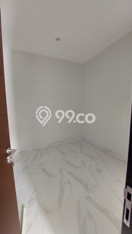 Jual Rumah Eksklusif 3 KT di Pakuwon City, Surabaya Jual Rumah Eksklusif 3 KT di Pakuwon City, Surabaya