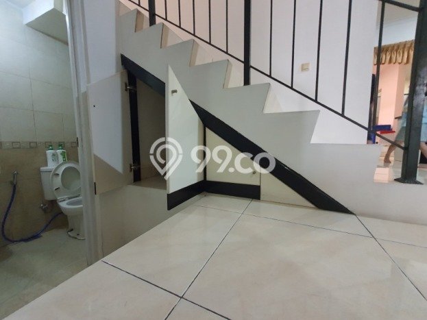 Rumah Luxury Modern Siap Huni di Puri Media Jakarta Barat Rumah Luxury Modern Siap Huni di Puri Media Jakarta Barat