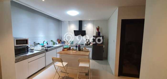 HUNIAN BERKELAS! Rumah Premium Metro permata, Jakarta Barat, LT 112m² LB 150m² HUNIAN BERKELAS! Rumah Premium Metro permata, Jakarta Barat, LT 112m² LB 150m²