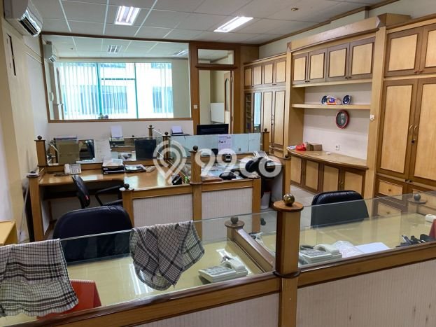 Dijual Ruko Area Komersial di Kelapa Gading, Luas 280m², Jalan Utama Dijual Ruko Area Komersial di Kelapa Gading, Luas 280m², Jalan Utama