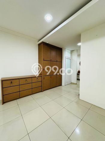 PRIME LOCATION! Ruko Kawasan Green Lake City, Luas 320m², Area Ramai, Ready Untuk Digunakan PRIME LOCATION! Ruko Kawasan Green Lake City, Luas 320m², Area Ramai, Ready Untuk Digunakan