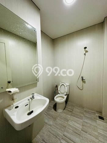 PRIME LOCATION! Ruko Kawasan Green Lake City, Luas 320m², Area Ramai, Ready Untuk Digunakan PRIME LOCATION! Ruko Kawasan Green Lake City, Luas 320m², Area Ramai, Ready Untuk Digunakan