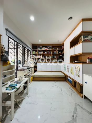 Rumah Luxury Modern Siap Huni di Green Lake City Jakarta Barat Rumah Luxury Modern Siap Huni di Green Lake City Jakarta Barat
