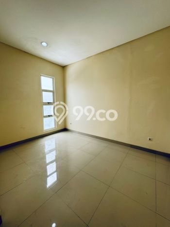 Dijual Rumah Mewah Megah Dengan View Cantik di Green Lake City, Jakarta Barat Dijual Rumah Mewah Megah Dengan View Cantik di Green Lake City, Jakarta Barat