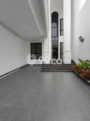 For Sale! Luxury House LT 215m2 Desain Modern di Bintaro For Sale! Luxury House LT 215m2 Desain Modern di Bintaro