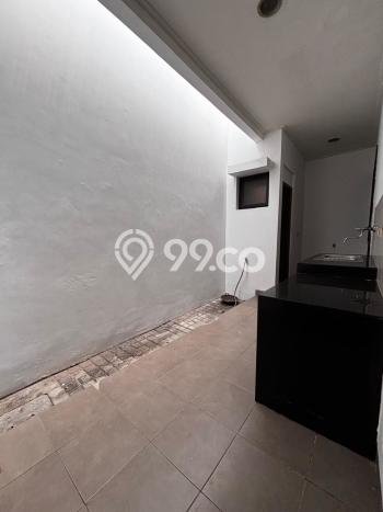 Jual Segera Rumah 4 KT 3 KM di Green Lake City, Jakarta Barat Jual Segera Rumah 4 KT 3 KM di Green Lake City, Jakarta Barat