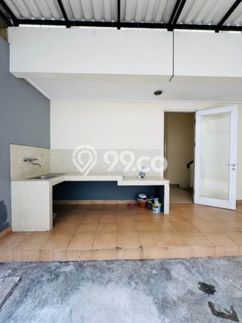 Dijual Rumah Mewah Megah Dengan View Cantik di Green Lake City, Jakarta Barat Dijual Rumah Mewah Megah Dengan View Cantik di Green Lake City, Jakarta Barat