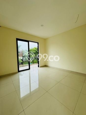 Dijual Rumah Luas Megah Dengan View Eksklusif di BSD, Tangerang Dijual Rumah Luas Megah Dengan View Eksklusif di BSD, Tangerang
