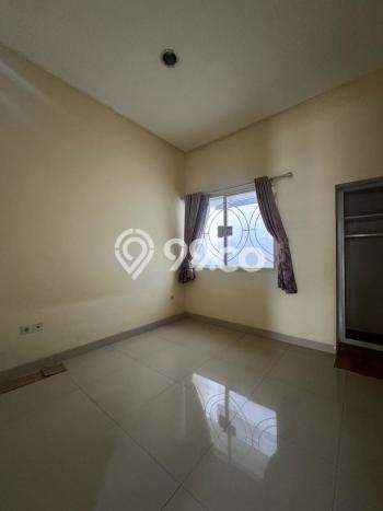 Jual Rumah Strategis Bagus Punya 2 KT di Cengkareng Jakarta Barat SHM Jual Rumah Strategis Bagus Punya 2 KT di Cengkareng Jakarta Barat SHM