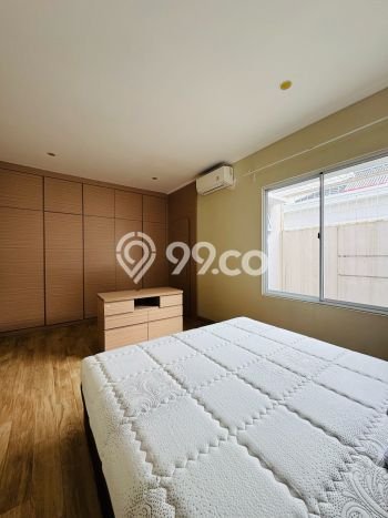 For Sale Hunian Rumah Terawat 4 KT di Green Lake City, Jakarta Barat For Sale Hunian Rumah Terawat 4 KT di Green Lake City, Jakarta Barat