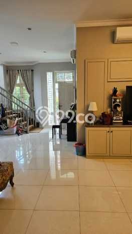Hunian Mewah LB 420m2 Siap Pakai Desain Elegan di Puri Indah, Jakarta Barat Hunian Mewah LB 420m2 Siap Pakai Desain Elegan di Puri Indah, Jakarta Barat