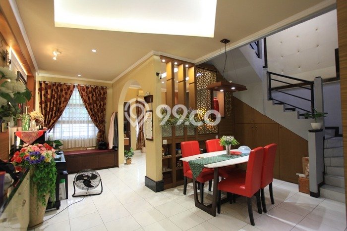 Hunian Nyaman Asri 3 KT Siap Huni di Taman Surya Jakarta Barat Hunian Nyaman Asri 3 KT Siap Huni di Taman Surya Jakarta Barat