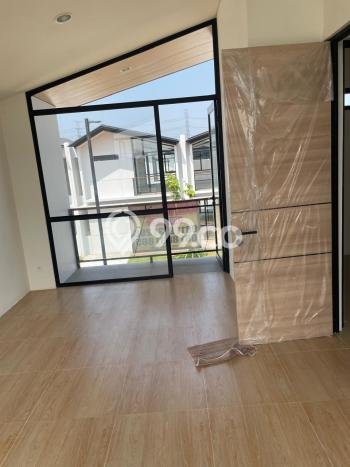 Rumah Modern Cantik 3 KT Bisa Langsung Pindah di Karawaci Rumah Modern Cantik 3 KT Bisa Langsung Pindah di Karawaci