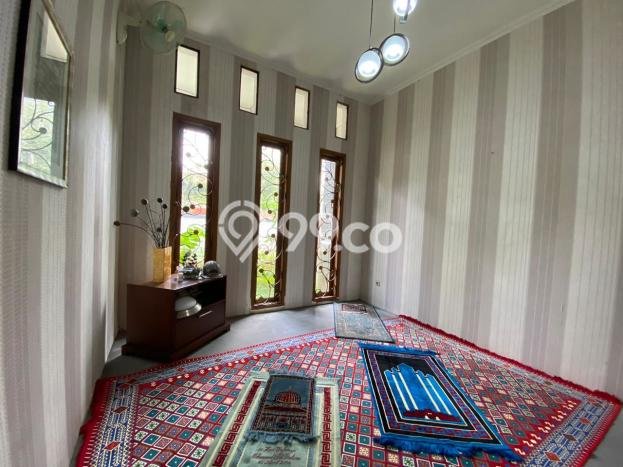 Rumah Bagus Siap Pakai Di Cinere Luas 300m2 Lokasi Strategis Rumah Bagus Siap Pakai Di Cinere Luas 300m2 Lokasi Strategis