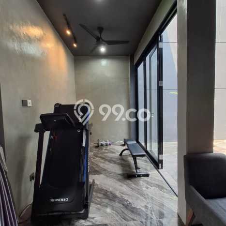 Hunian Mewah Siap Huni LT 180m2 di Pamulang, Tangerang Selatan Hunian Mewah Siap Huni LT 180m2 di Pamulang, Tangerang Selatan