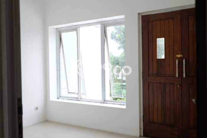 Jual Rumah Strategis Bagus Punya 3 KT di Limo Depok SHM Jual Rumah Strategis Bagus Punya 3 KT di Limo Depok SHM