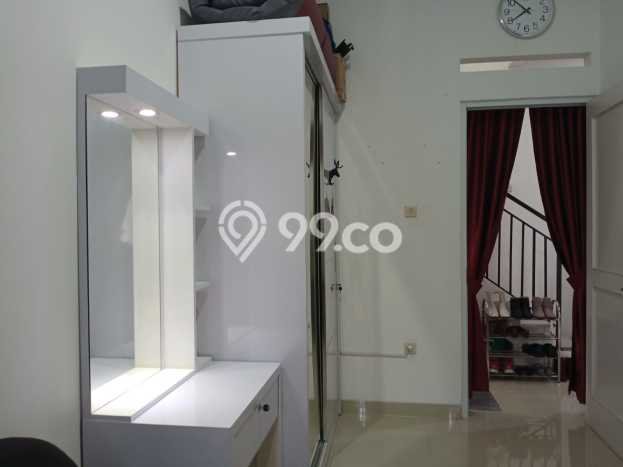 Rumah Strategis Modern Lb 70m2 di Pancoran Mas, Depok Rumah Strategis Modern Lb 70m2 di Pancoran Mas, Depok