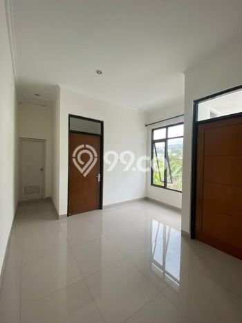Rumah Luas Asri 2 KT Siap Huni di Cihanjuang Bandung Rumah Luas Asri 2 KT Siap Huni di Cihanjuang Bandung