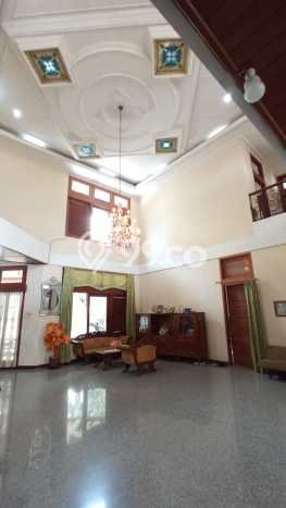 Rumah Luxury Modern Siap Huni di Solo Baru Surakarta Rumah Luxury Modern Siap Huni di Solo Baru Surakarta