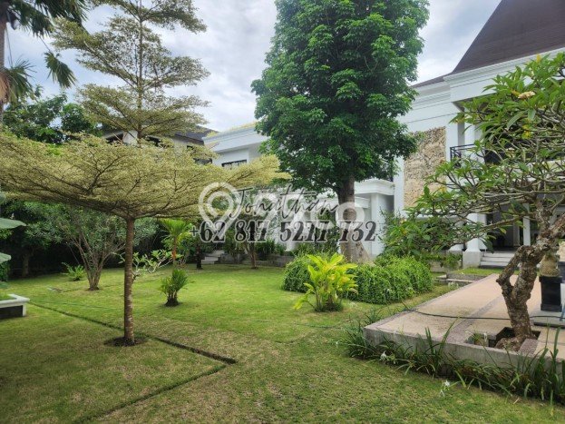 HARGA TERBAIK! Vila di , Luas 2000m2m², Lokasi Strategis HARGA TERBAIK! Vila di , Luas 2000m2m², Lokasi Strategis
