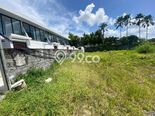 Tanah Dijual di Badung Seluas 1430m2 Strategis Tanah Dijual di Badung Seluas 1430m2 Strategis